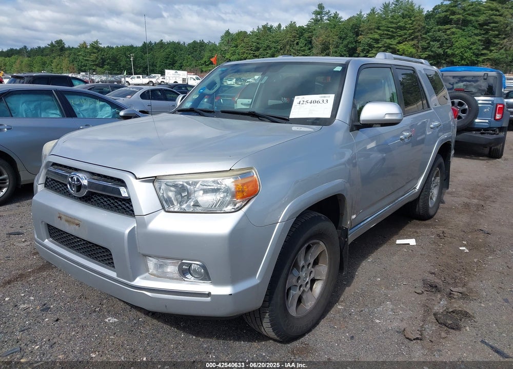 2011 TOYOTA 4RUNNER SR5 V6 VIN: JTEBU5JR8B5072315