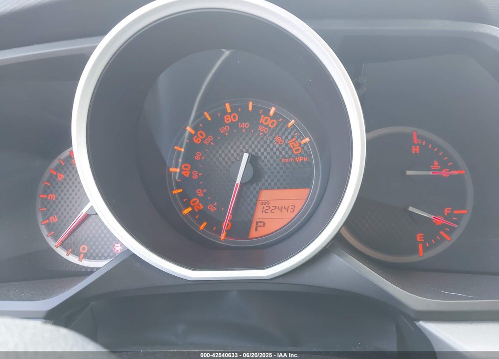 2011 TOYOTA 4RUNNER SR5 V6 VIN: JTEBU5JR8B5072315