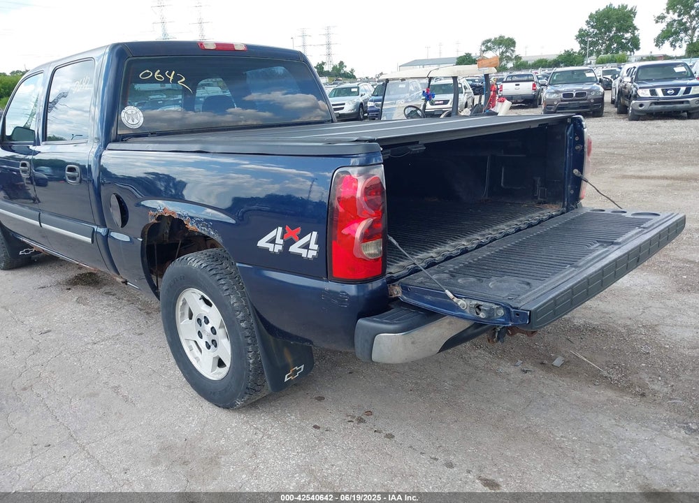 2005 CHEVROLET SILVERADO 1500 LS VIN: 2GCEK13T751248544