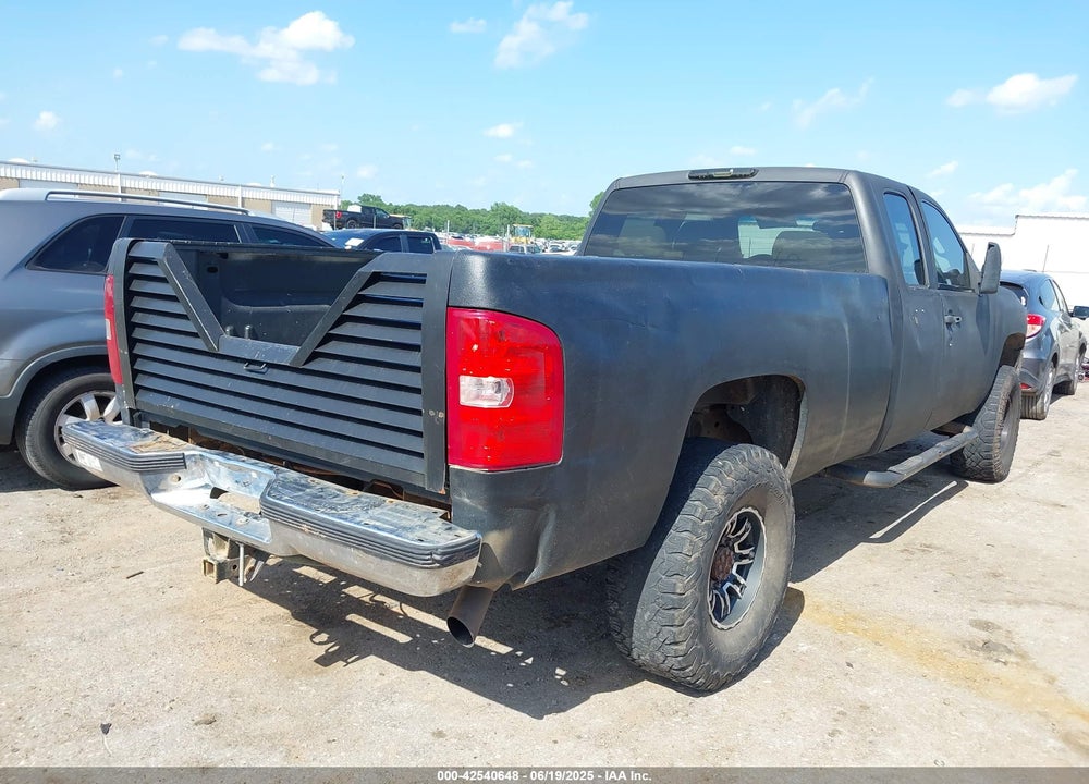 2008 CHEVROLET SILVERADO 2500HD VIN: 1GCHK29KX8E163363