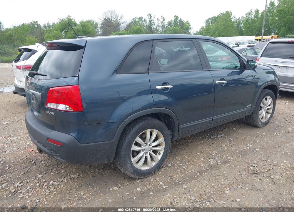 2011 KIA SORENTO EX V6 VIN: 5XYKUDA24BG006904