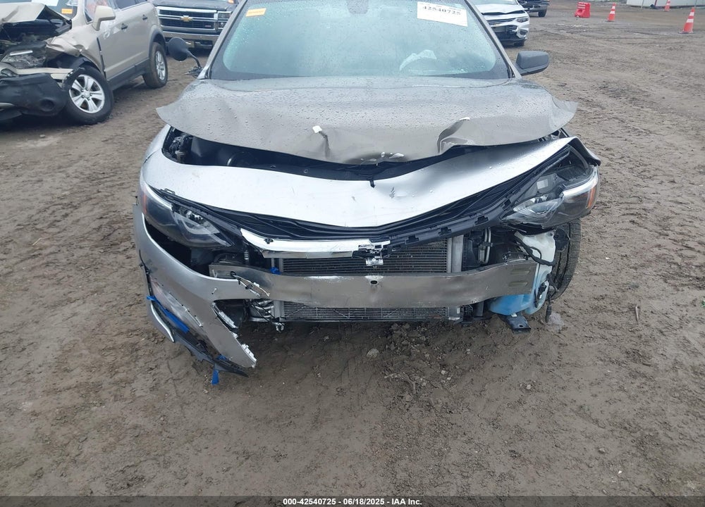 2020 CHEVROLET MALIBU VIN: 1G1ZD5STXLF016118