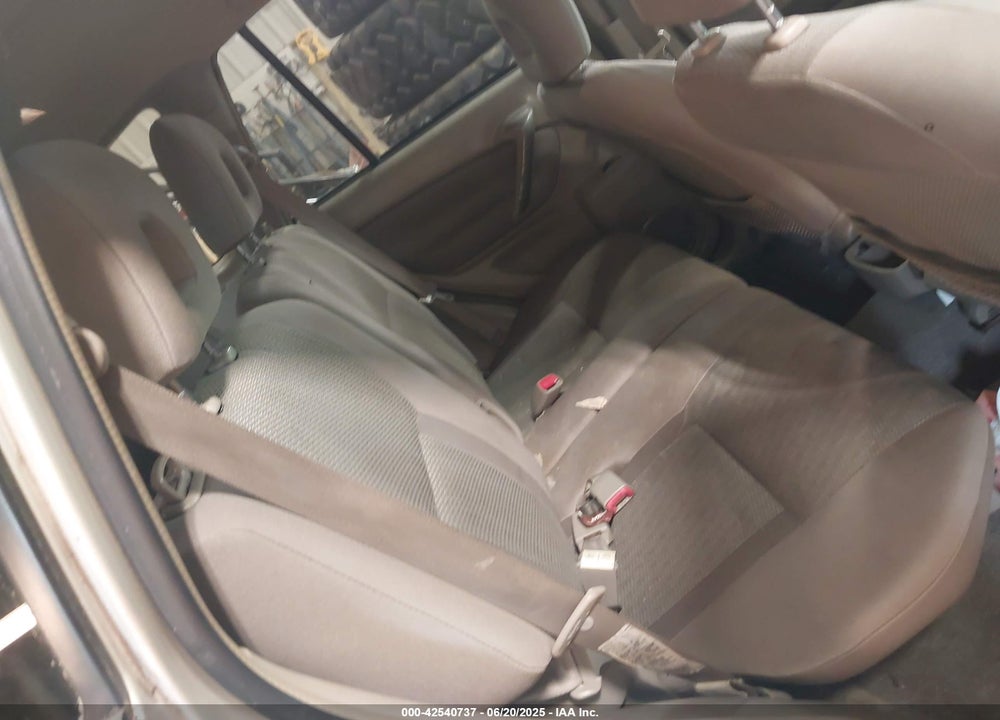 2004 TOYOTA RAV4 VIN: JTEGD20V740005644
