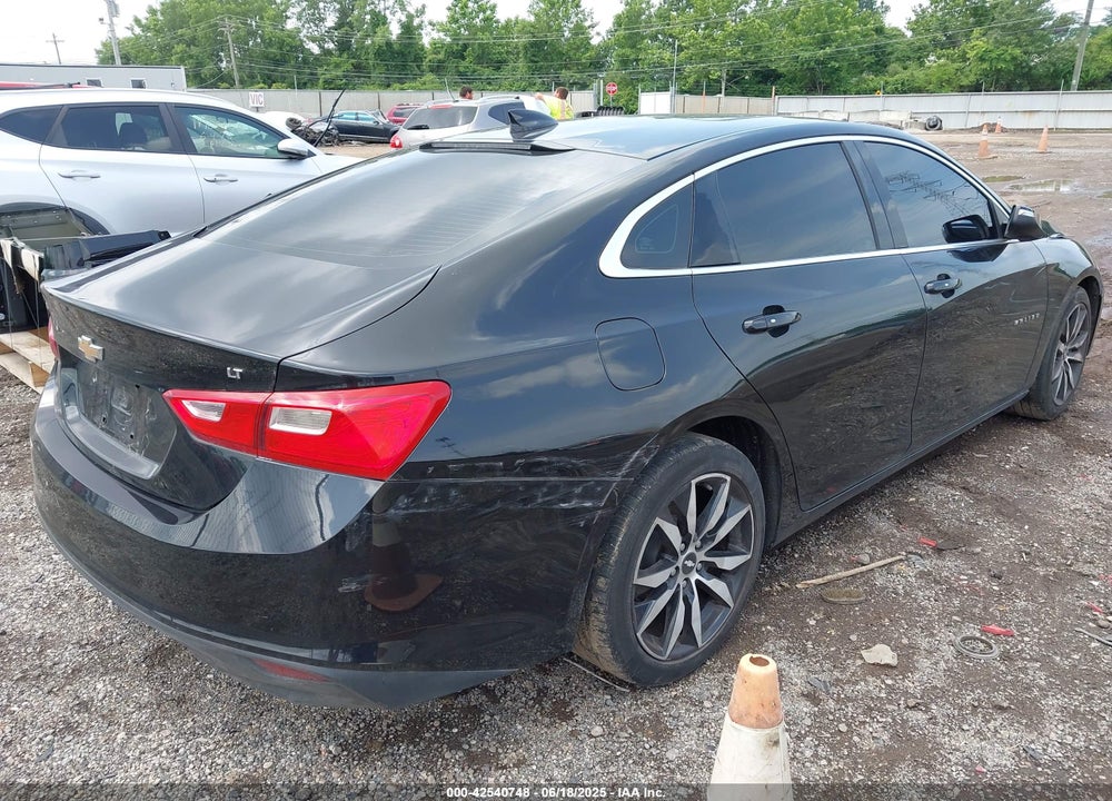 2018 CHEVROLET MALIBU LT VIN: 1G1ZD5ST6JF243366