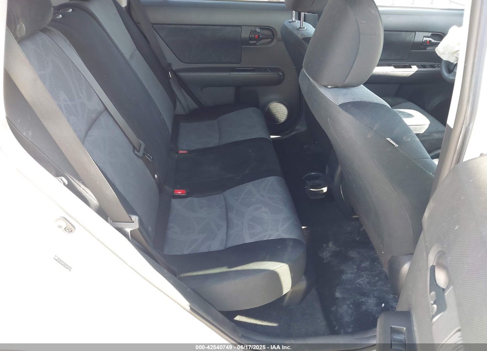 2012 SCION XB VIN: JTLZE4FE2CJ019915