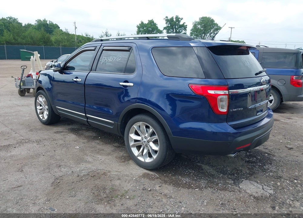 2012 FORD EXPLORER VIN: 1FMHK8F83CGA31243
