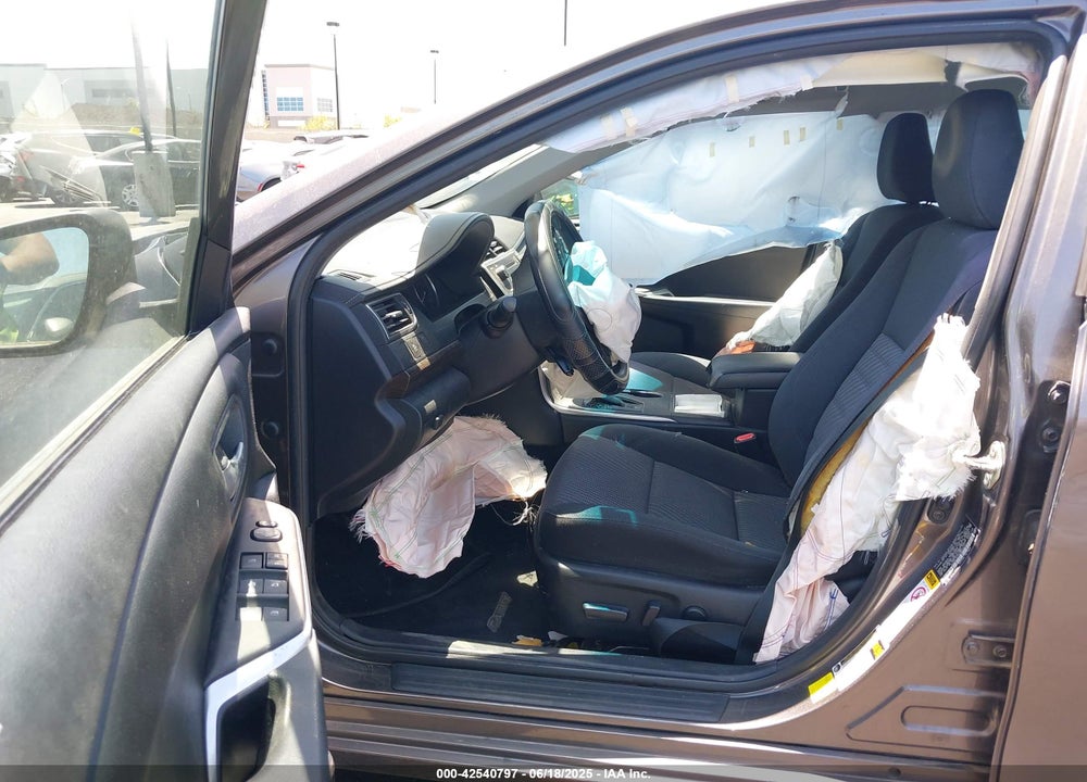 2016 TOYOTA CAMRY VIN: 4T4BF1FK6GR548191