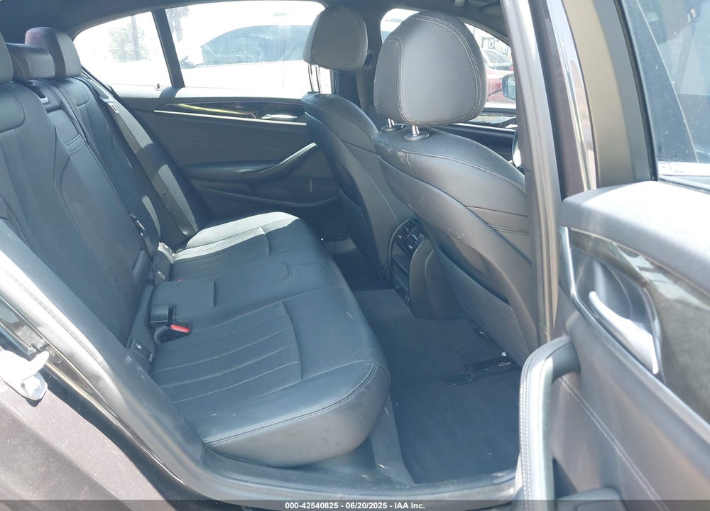 2021 BMW 5 SERIES VIN: WBA13AG03MCF17157