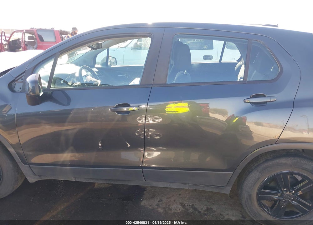 2020 CHEVROLET TRAX VIN: 3GNCJKSB4LL220258