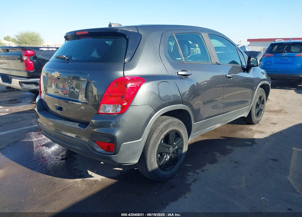 2020 CHEVROLET TRAX VIN: 3GNCJKSB4LL220258