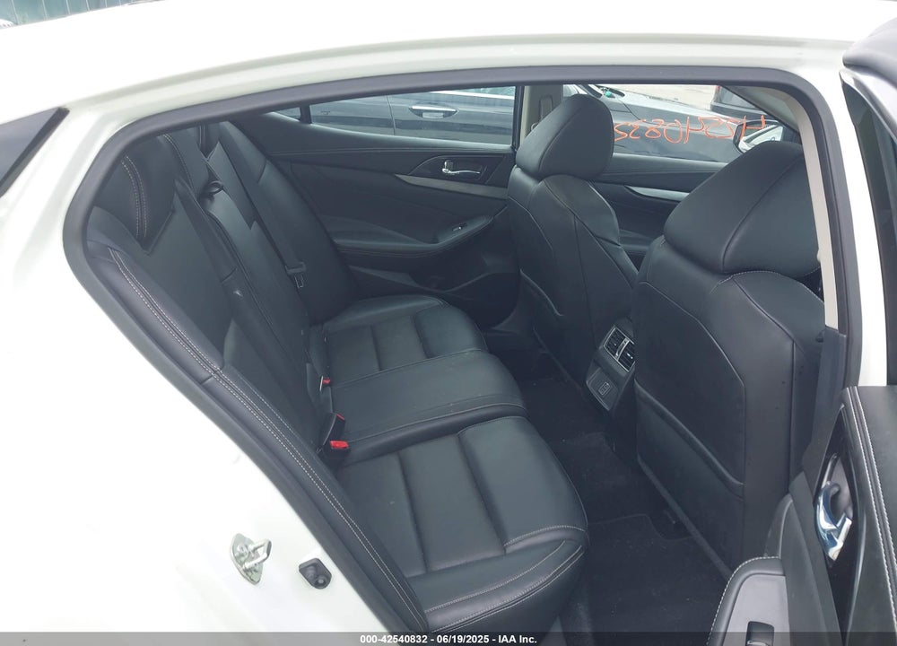 2018 NISSAN MAXIMA 3.5 SL VIN: 1N4AA6AP2JC395188