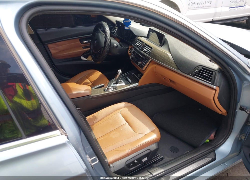 2013 BMW 328I VIN: WBA3A5G57DNP19440