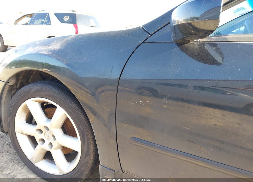 2005 NISSAN MAXIMA 3.5 SE VIN: 1N4BA41E05C822459