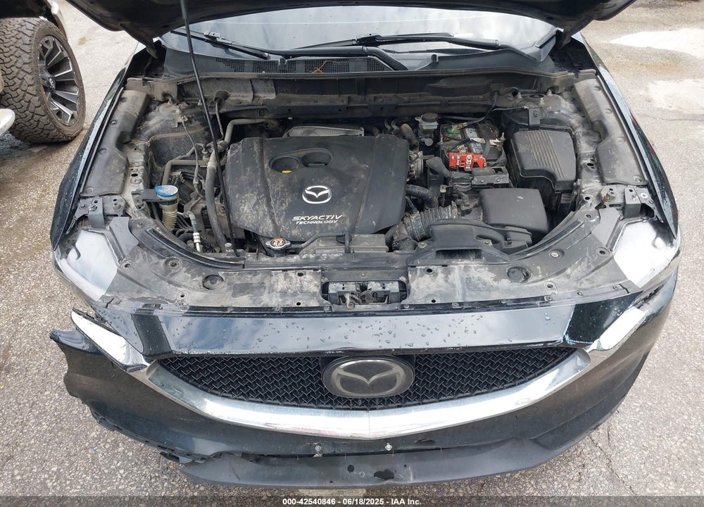 2018 MAZDA CX-5 VIN: JM3KFBDM2J0400828