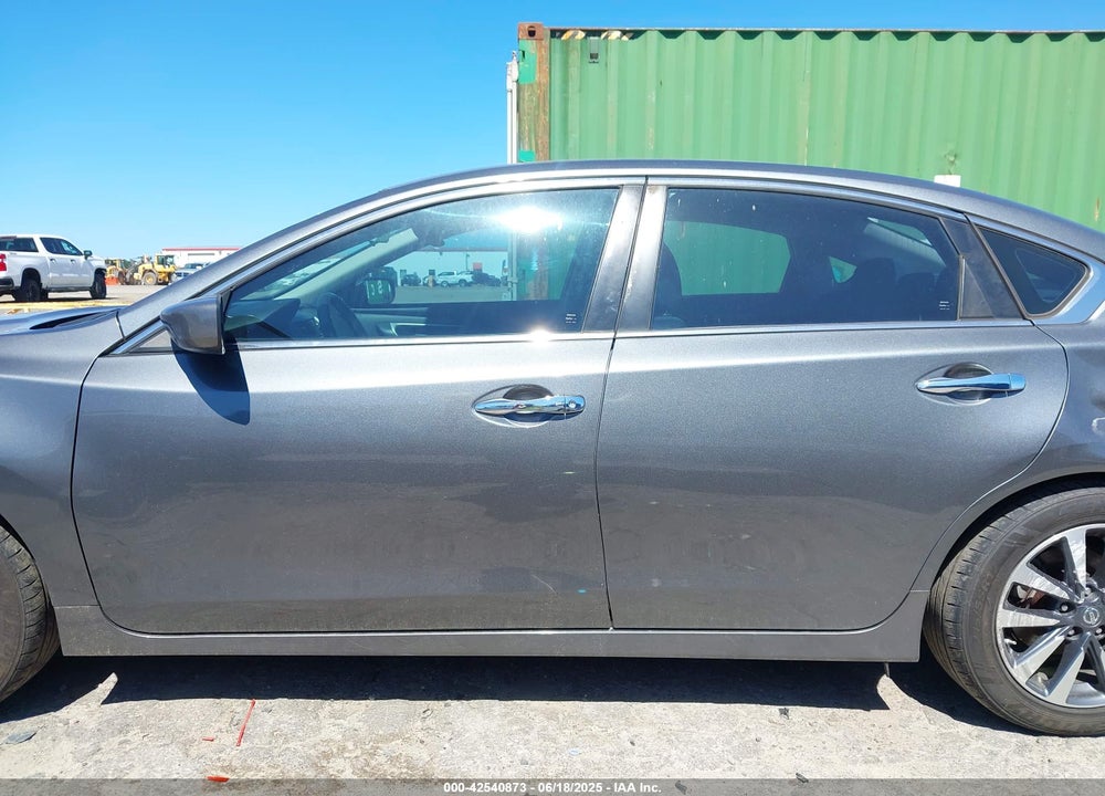 2017 NISSAN ALTIMA VIN: 1N4AL3AP9HC192690