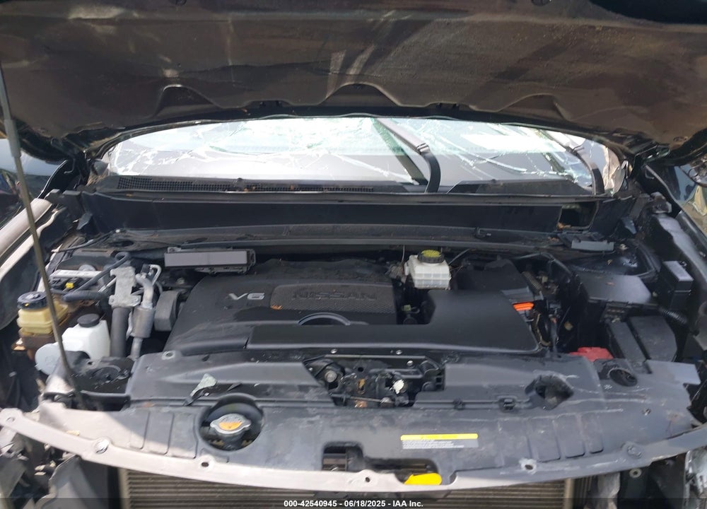 2018 NISSAN PATHFINDER VIN: 5N1DR2MM9JC638579