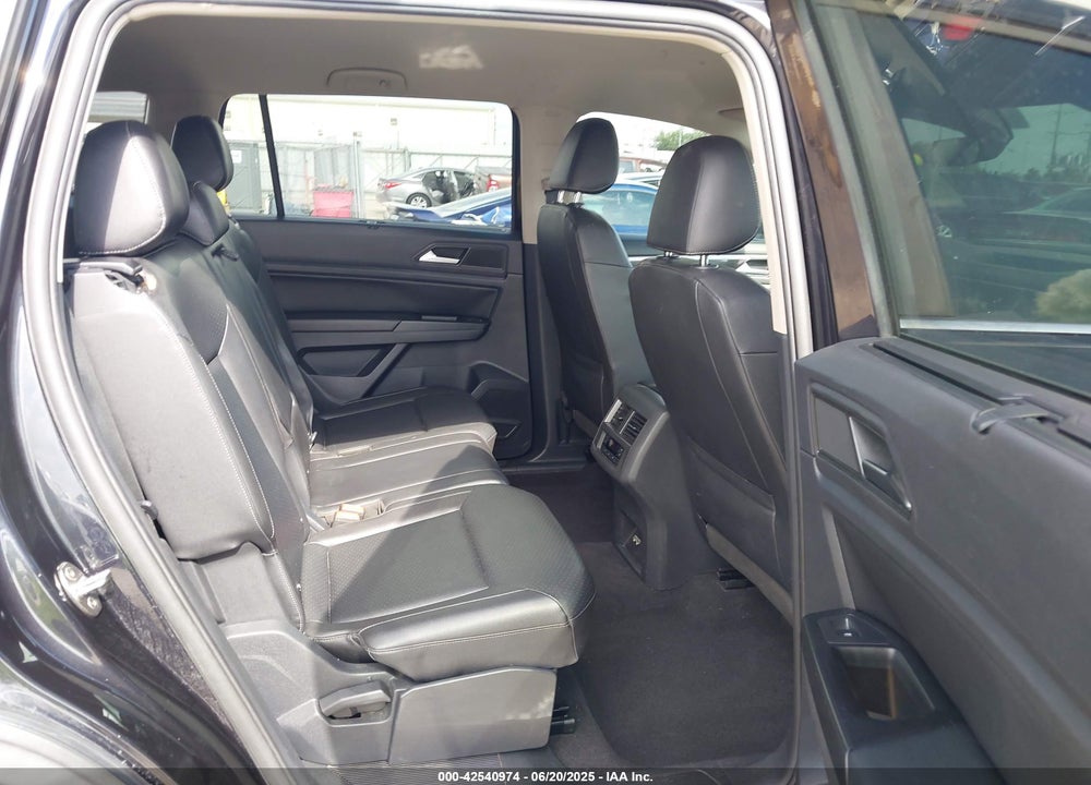 2020 VOLKSWAGEN ATLAS 3.6L V6 SE W/TECHNOLOGY VIN: 1V2WR2CA1LC504154