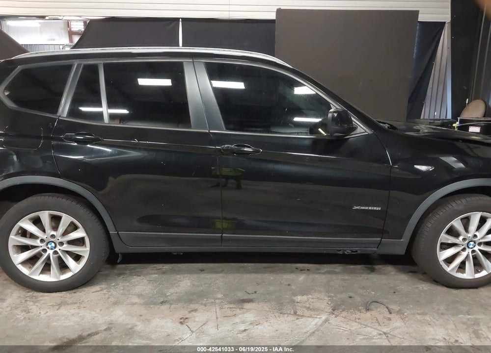 2014 BMW X3 VIN: 5UXWX9C55E0D18271