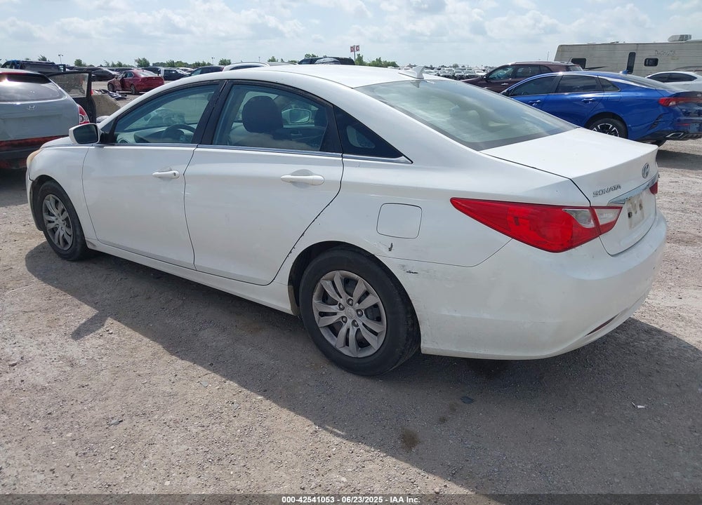 2011 HYUNDAI SONATA VIN: 5NPEB4AC2BH222030