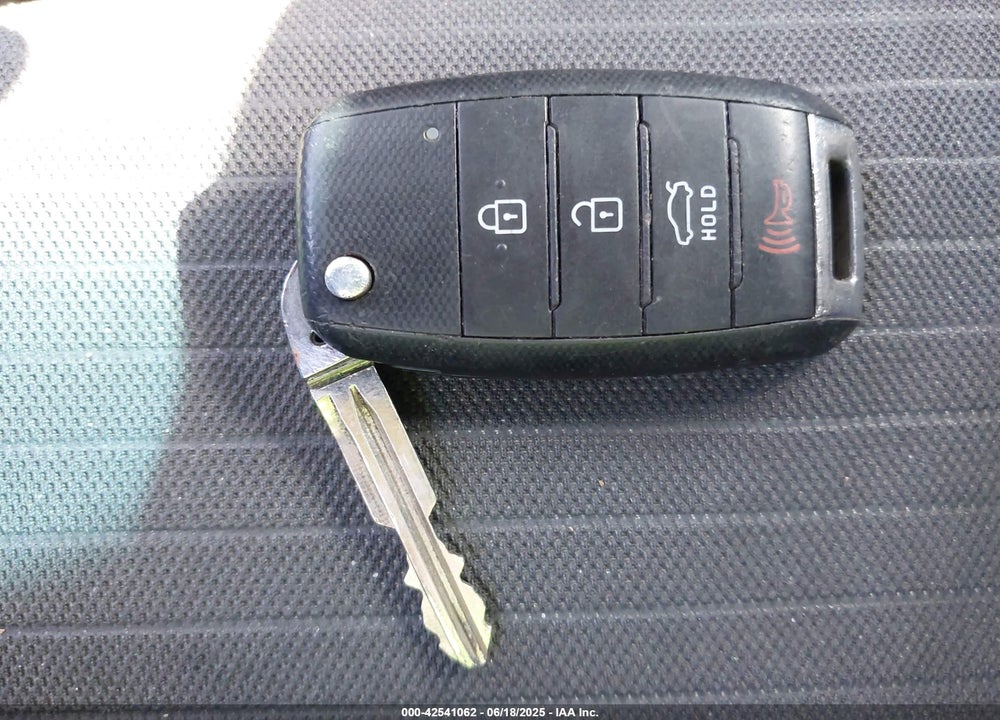 2015 KIA FORTE LX VIN: KNAFX4A62F5356765
