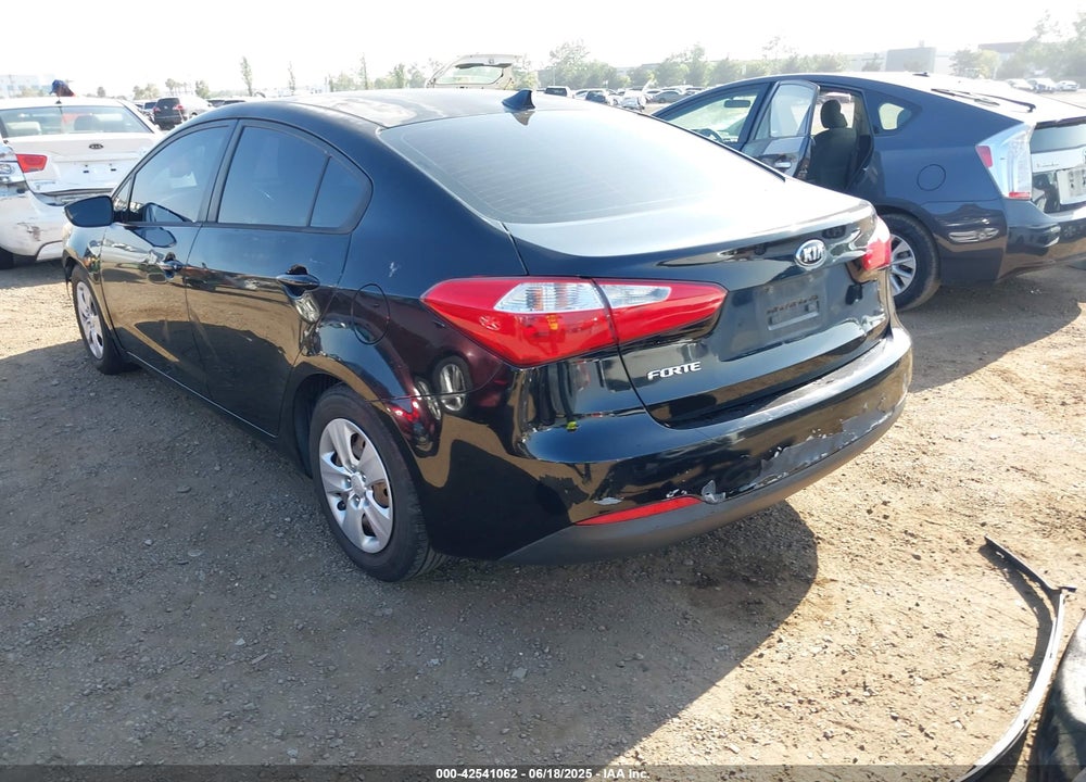 2015 KIA FORTE LX VIN: KNAFX4A62F5356765