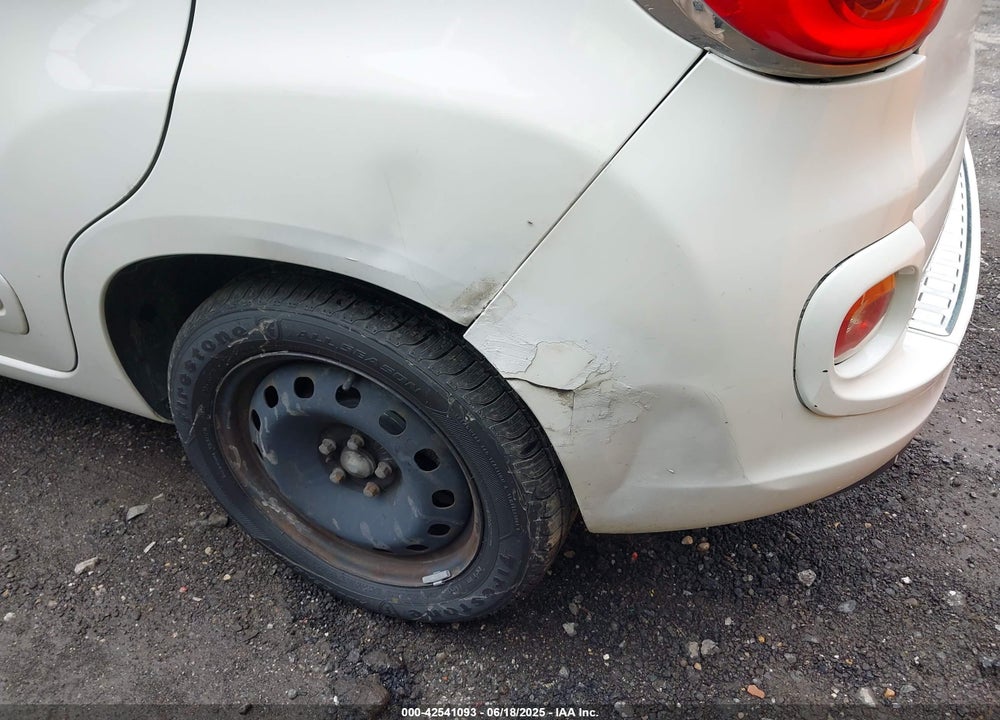 2014 FIAT 500L VIN: ZFBCFAAH1EZ007356