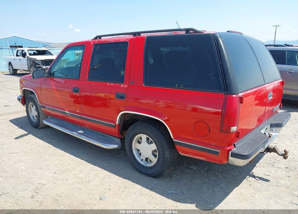 1996 CHEVROLET TAHOE C1500 VIN: 1GNEC13R0TJ307901