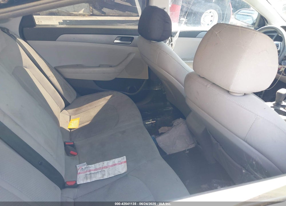 2019 HYUNDAI SONATA SE VIN: 5NPE24AF4KH745124
