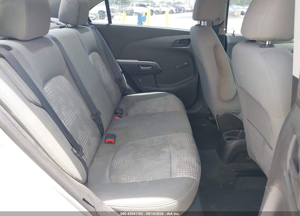 2015 CHEVROLET SONIC LS AUTO VIN: 1G1JA5SH6F4135947