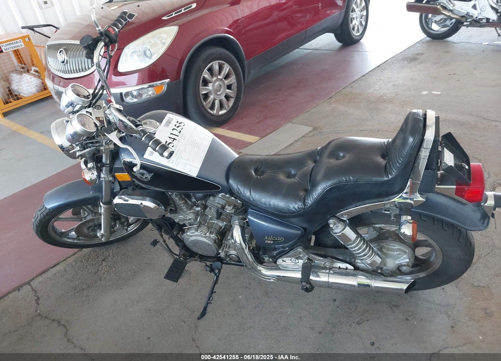 2000 KAWASAKI VN750 VIN: JKAVNDA12YB541745