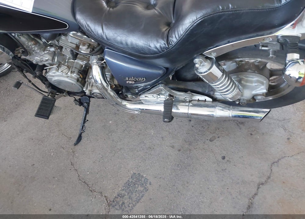 2000 KAWASAKI VN750 VIN: JKAVNDA12YB541745