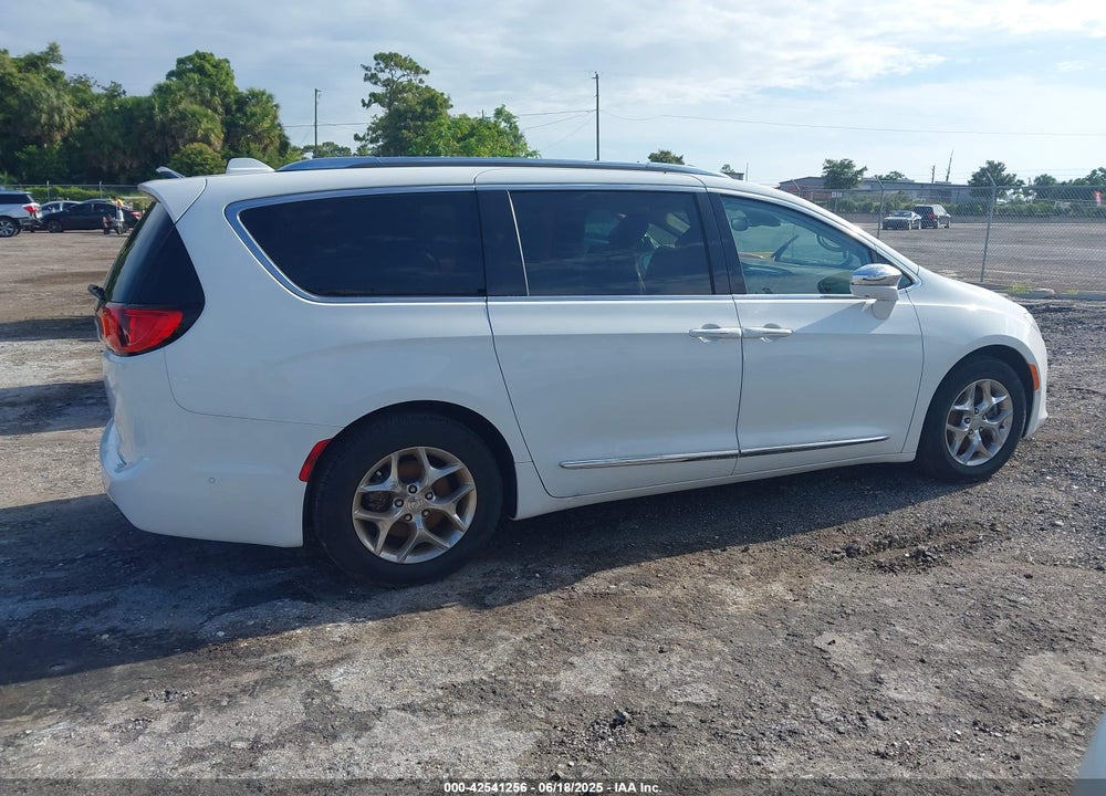 2017 CHRYSLER PACIFICA LIMITED VIN: 2C4RC1GG0HR505044