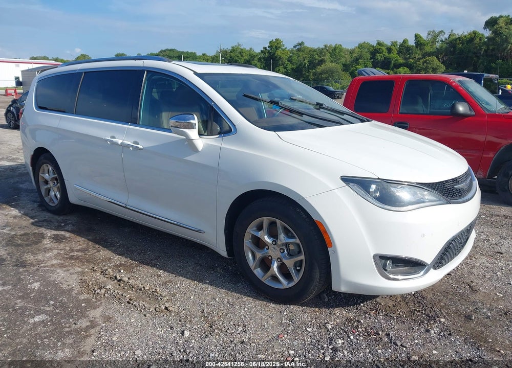 2017 CHRYSLER PACIFICA LIMITED VIN: 2C4RC1GG0HR505044