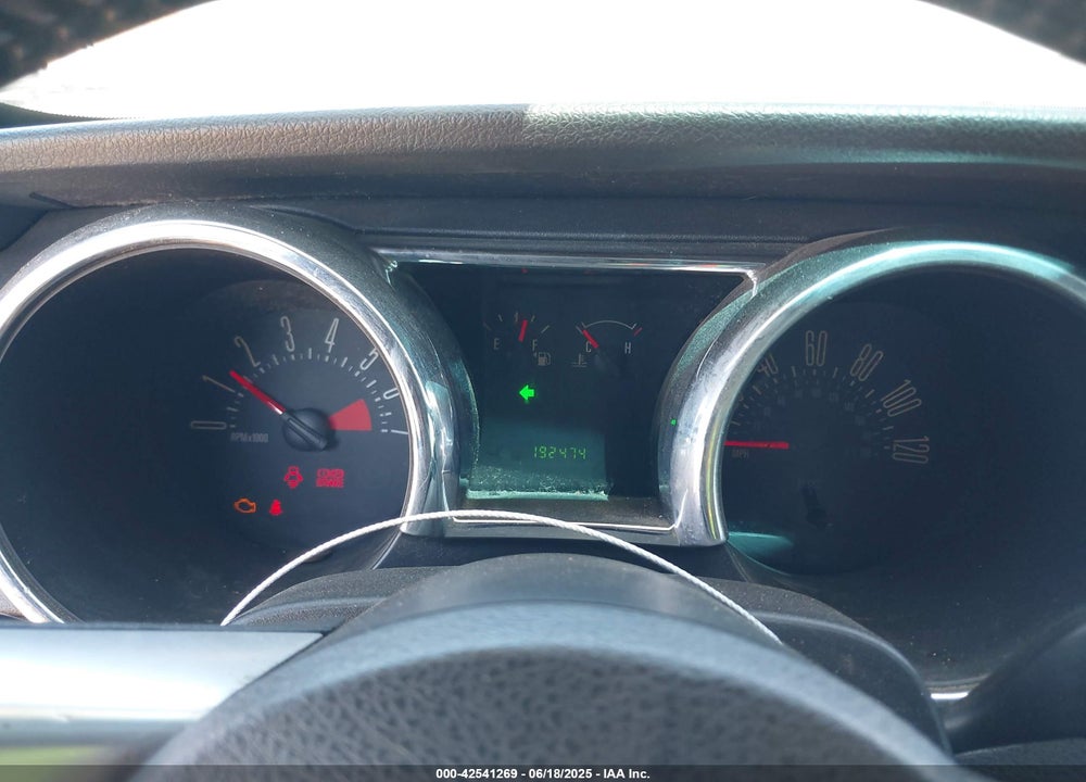 2005 FORD MUSTANG V6 DELUXE/V6 PREMIUM VIN: 1ZVFT80N755187675