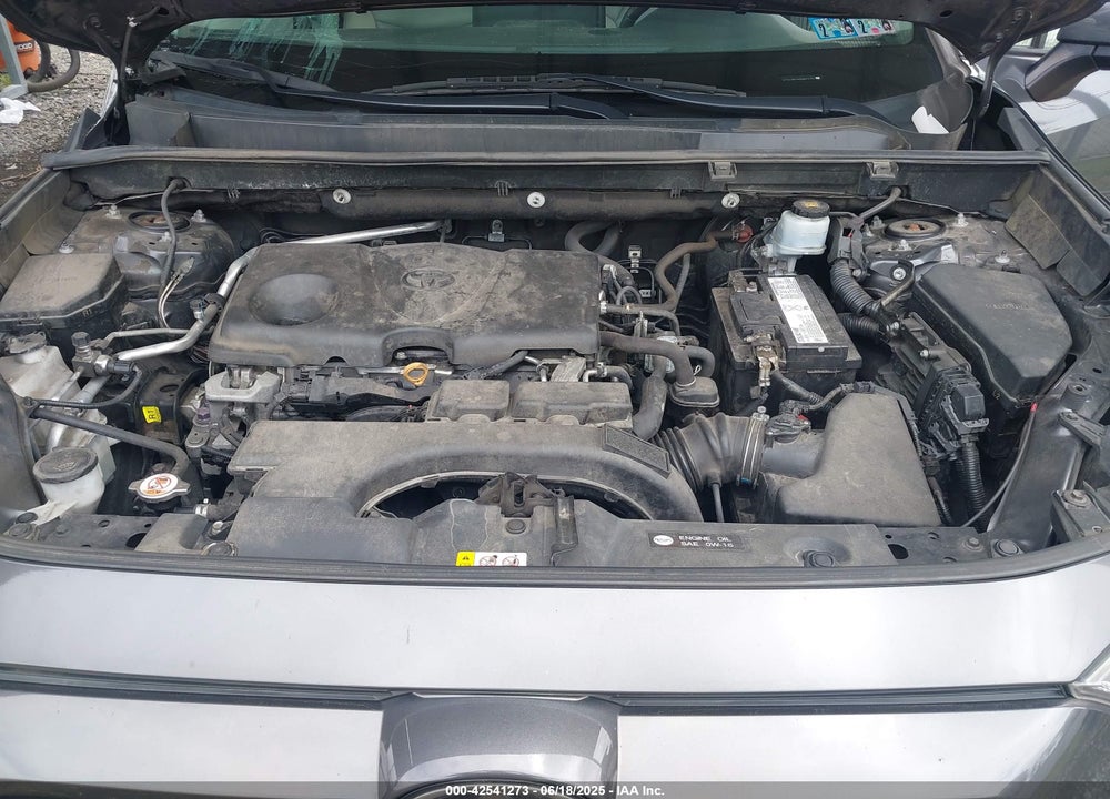 2019 TOYOTA RAV4 VIN: 2T3A1RFVXKW053134