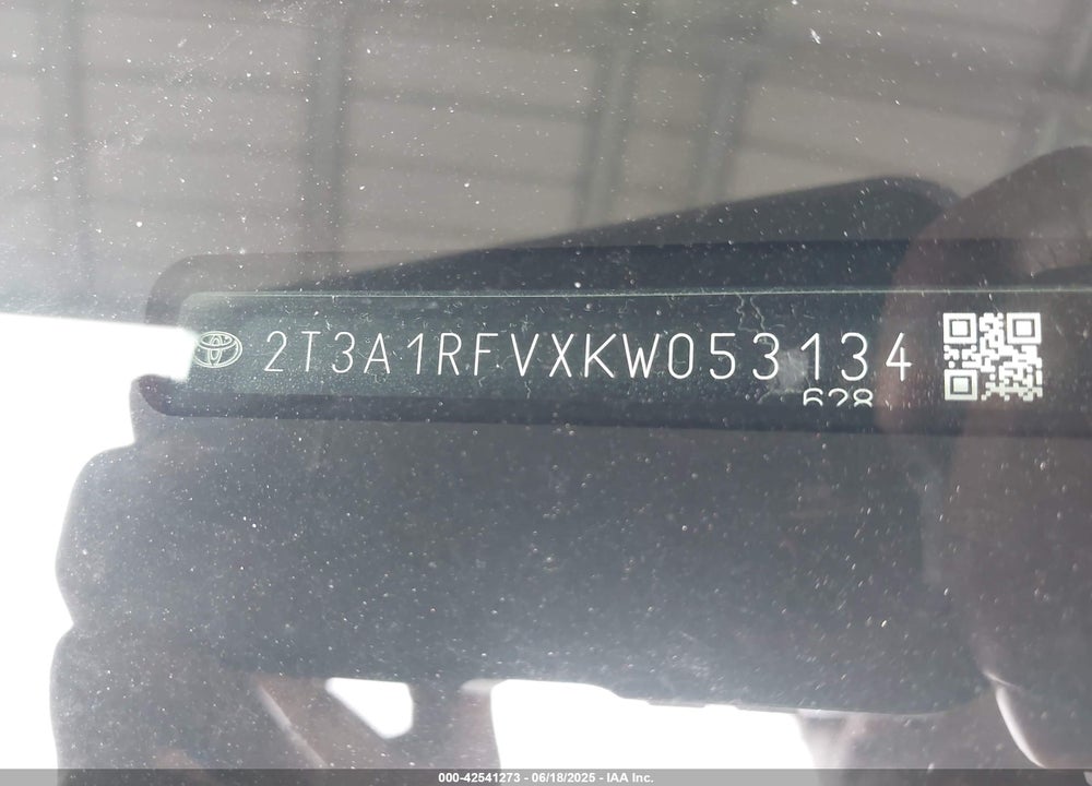 2019 TOYOTA RAV4 VIN: 2T3A1RFVXKW053134