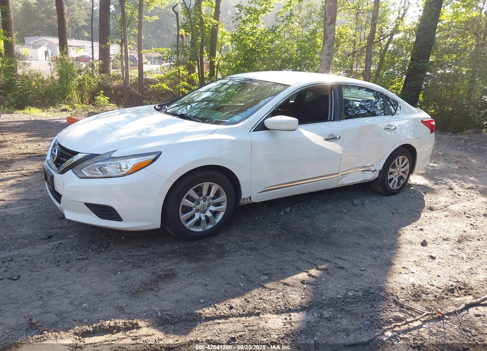 2017 NISSAN ALTIMA VIN: 1N4AL3AP6HN354652