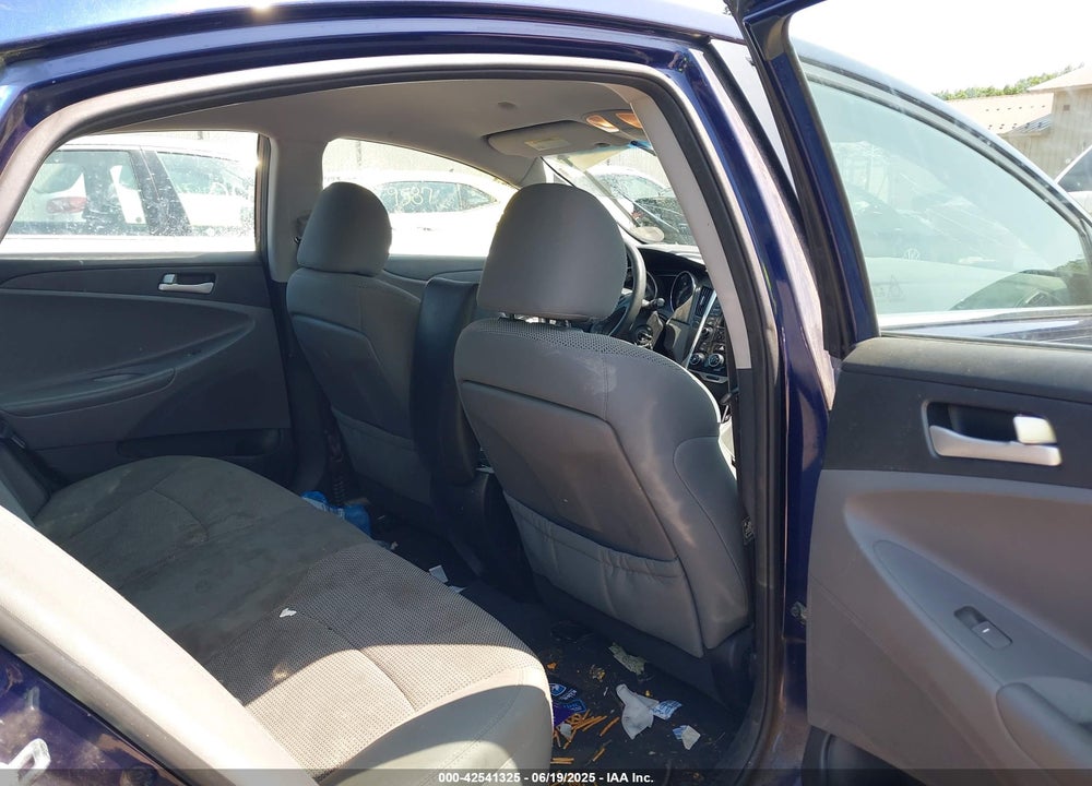 2014 HYUNDAI SONATA VIN: 5NPEB4AC5EH857991