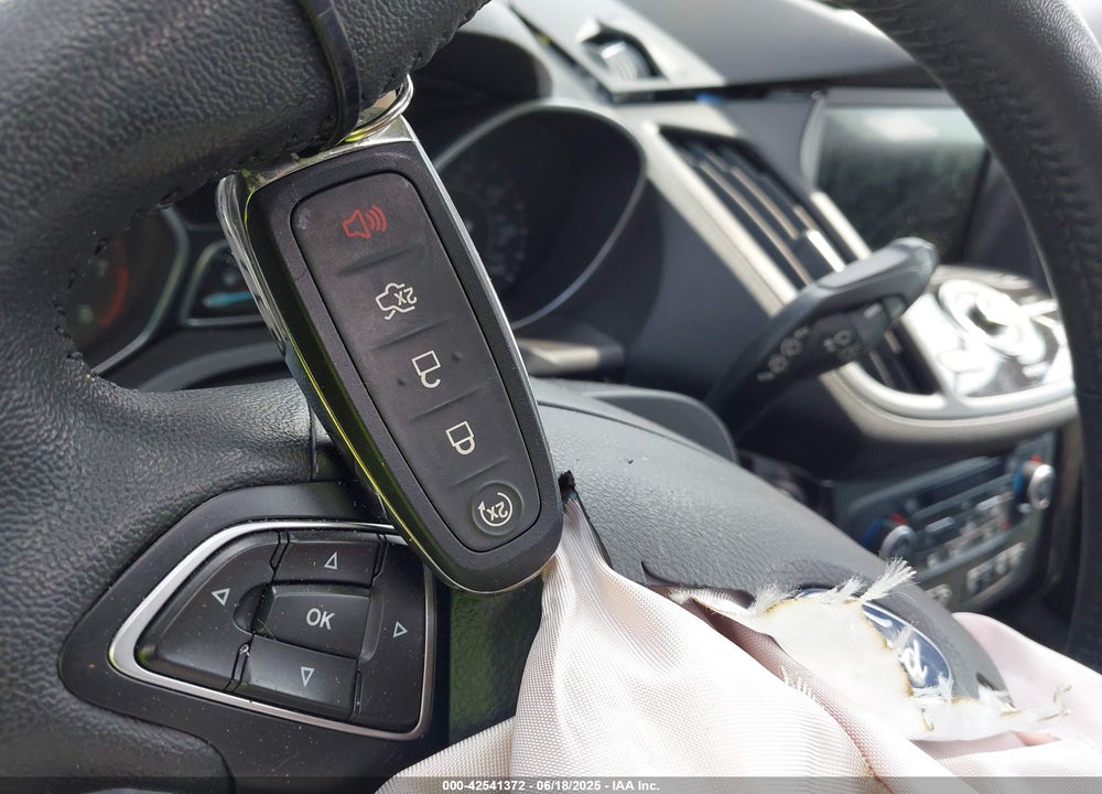 2018 FORD ESCAPE TITANIUM VIN: 1FMCU9J93JUA08540