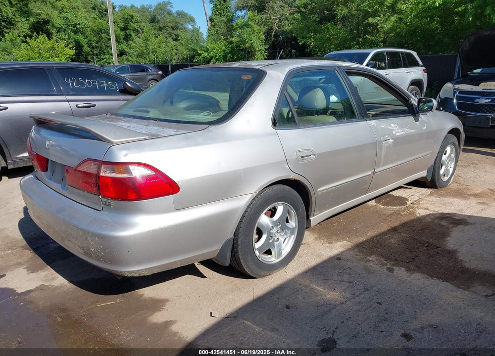 1999 HONDA ACCORD VIN: 1HGCG1657XA006322