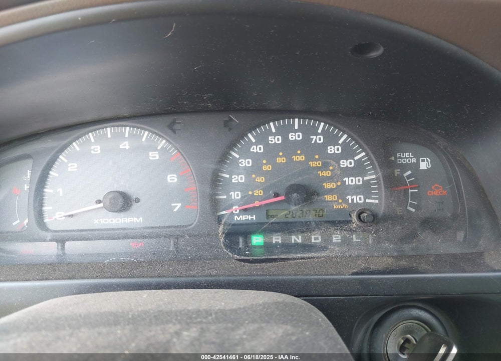 1999 TOYOTA 4RUNNER VIN: JT3GM84RXX0036951