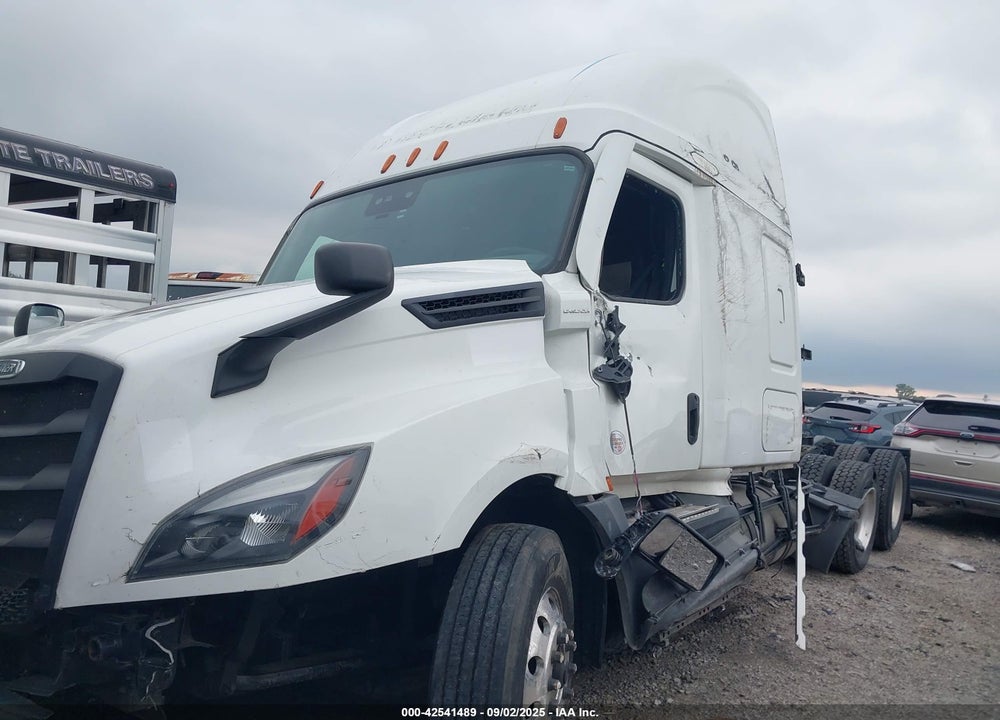 2021 FREIGHTLINER NEW CASCADIA 126 VIN: 3AKJHHDR8MSMT7721