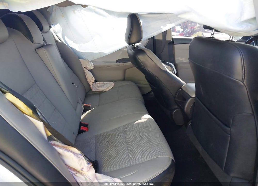 2017 TOYOTA CAMRY SE VIN: 4T1BF1FK1HU395666