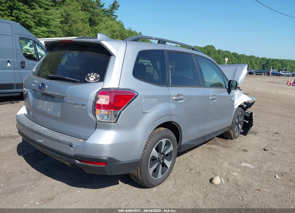 2017 SUBARU FORESTER VIN: JF2SJAEC1HH507602