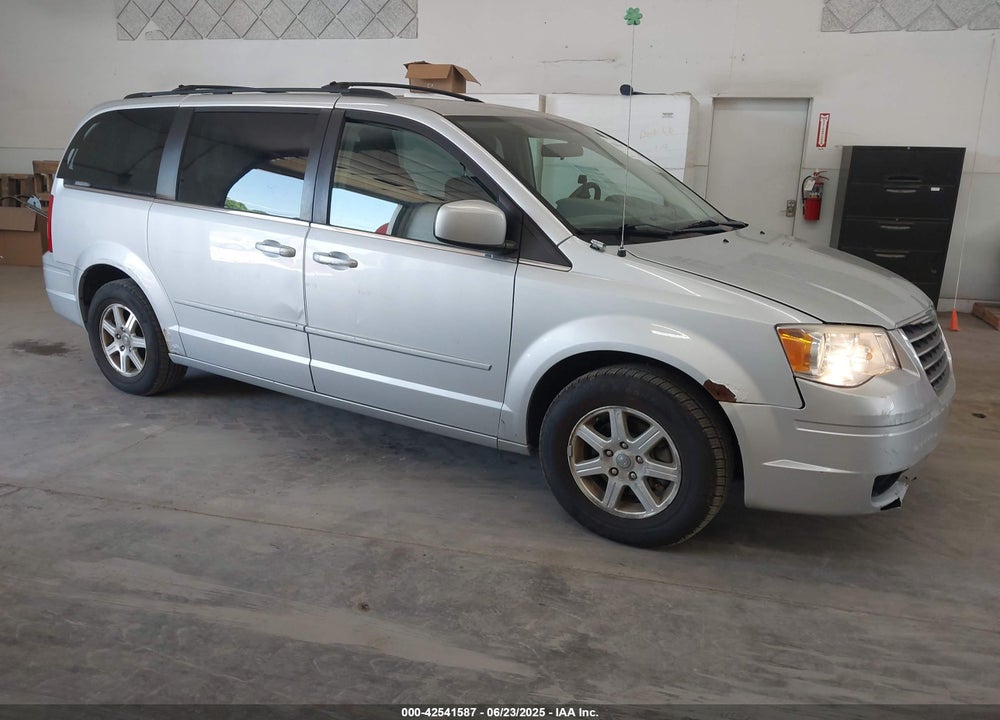 2008 CHRYSLER TOWN & COUNTRY TOURING VIN: 2A8HR54P68R767973
