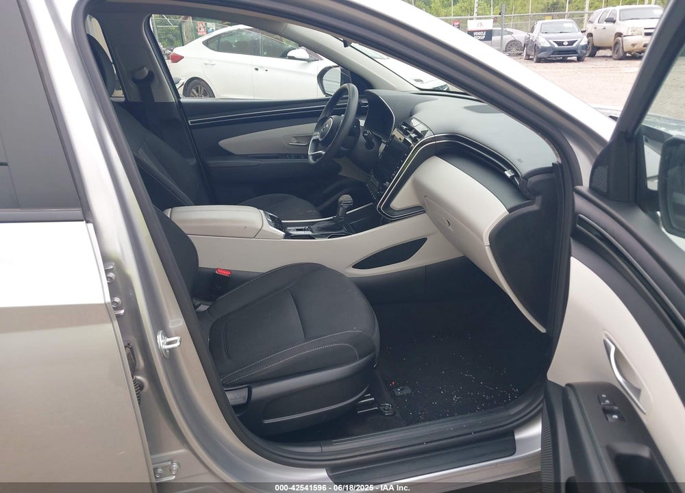 2024 HYUNDAI TUCSON SEL VIN: 5NMJBCDE9RH341478