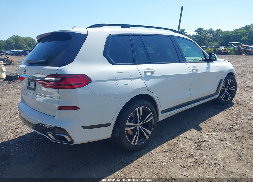2021 BMW X7 VIN: 5UXCW2C03M9D86936