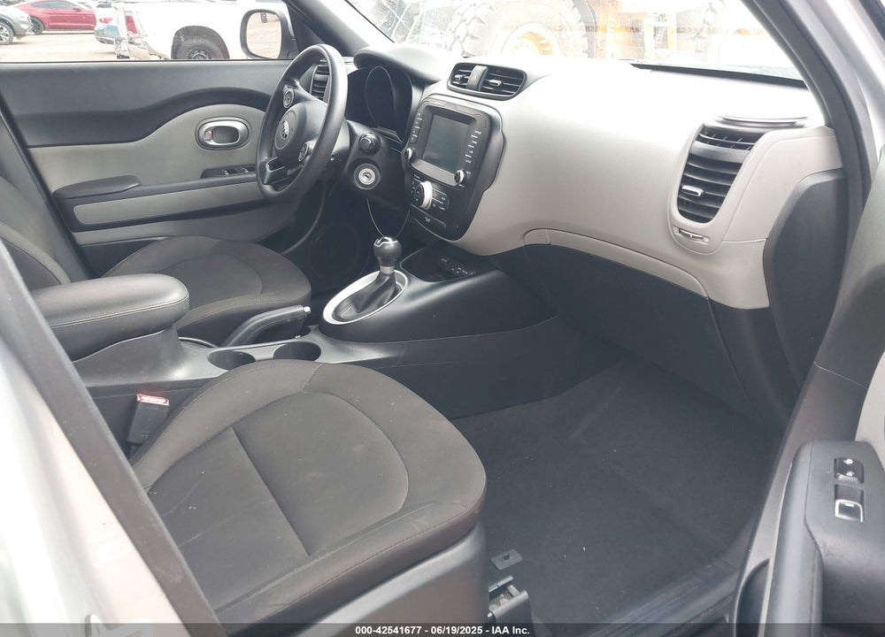 2019 KIA SOUL VIN: KNDJN2A24K7678116