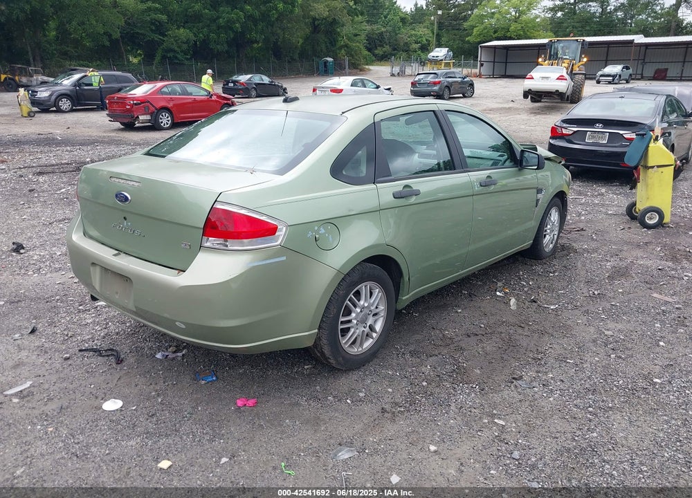 2008 FORD FOCUS SE VIN: 1FAHP35N38W124542