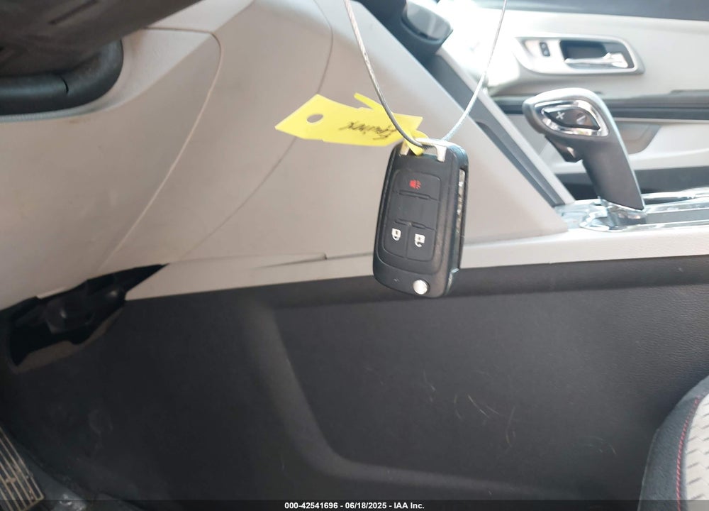 2014 CHEVROLET EQUINOX LS VIN: 1GNALAEK1EZ123005